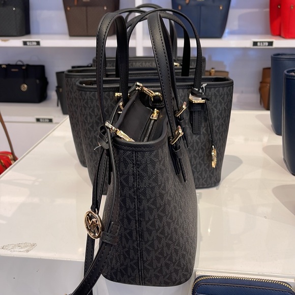 MICHAEL KORS 
Jet Set Travel Extra-Small Logo Top-Zip Tote Bag
Black 
NWT - Picture 4 of 16